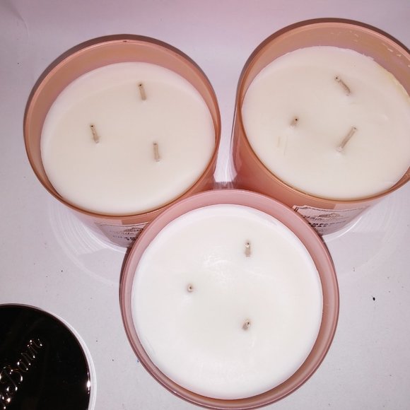 Set of 3 White Barn‎ Candles - Picture 5 of 6